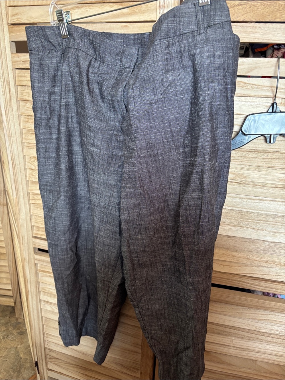 dressbarn woman Charcoal Textured Dress capris 18